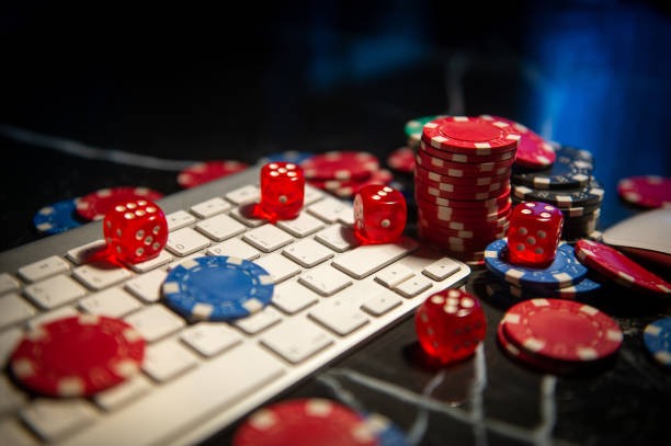 Live dealer table with multiple camera angles at prediksi pangkalantoto